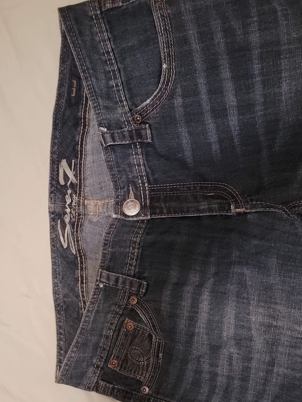 Seven7 Bootcut Jeans Size 16